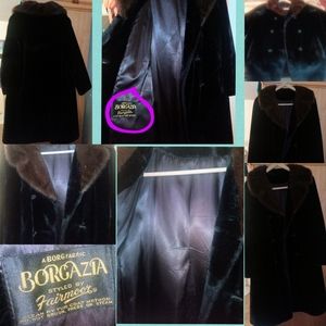 *GORGEOUS "BORGAZIA" FAUX FUR COAT*